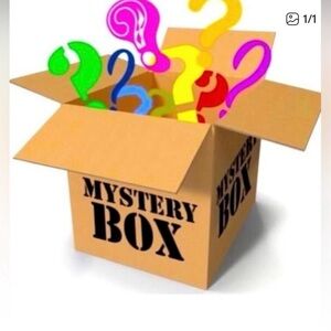 Reseller mystery box, different sizes, good brands, at least 10 pieces, fun!